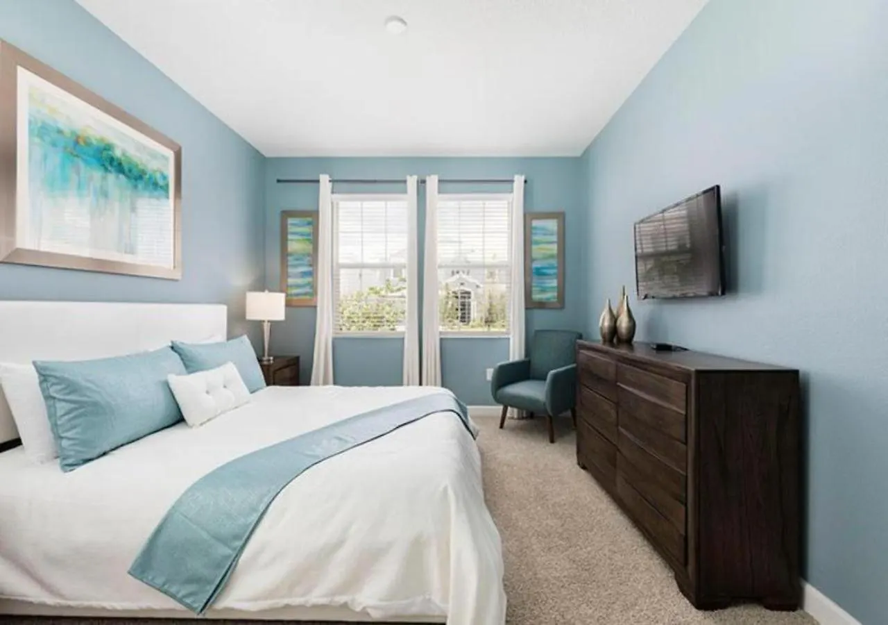 Stunning Home Wprivate Pool, Minutes From Disney Davenport