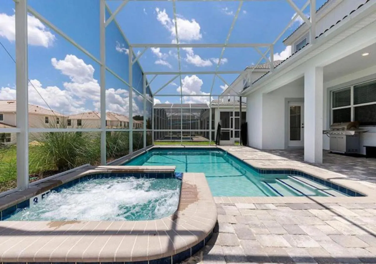 Stunning Home Wprivate Pool, Minutes From Disney Davenport