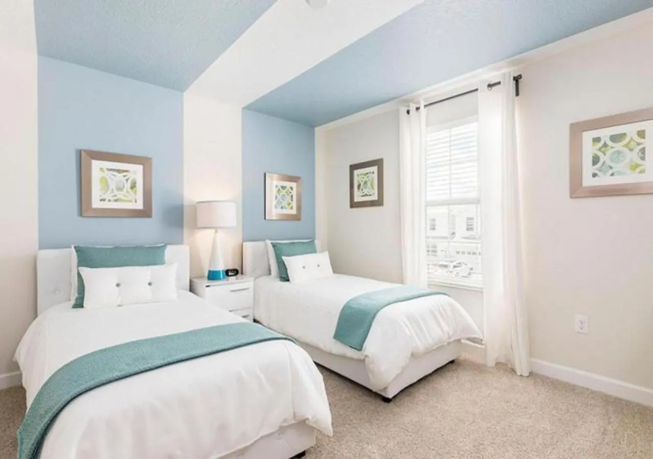 Stunning Home Wprivate Pool, Minutes From Disney Davenport Holiday home